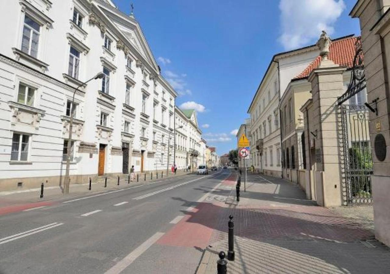 Miodowa Street P&O Serviced Apartments Варшава Екстериор снимка