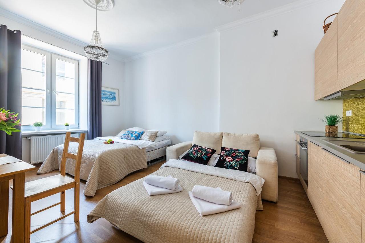 Miodowa Street P&O Serviced Apartments Варшава Екстериор снимка