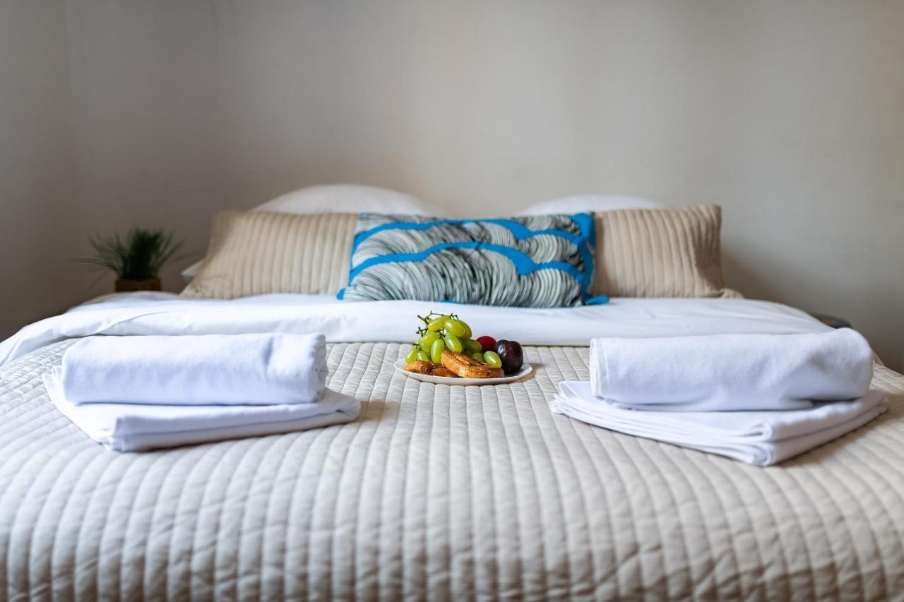 Miodowa Street P&O Serviced Apartments Варшава Екстериор снимка